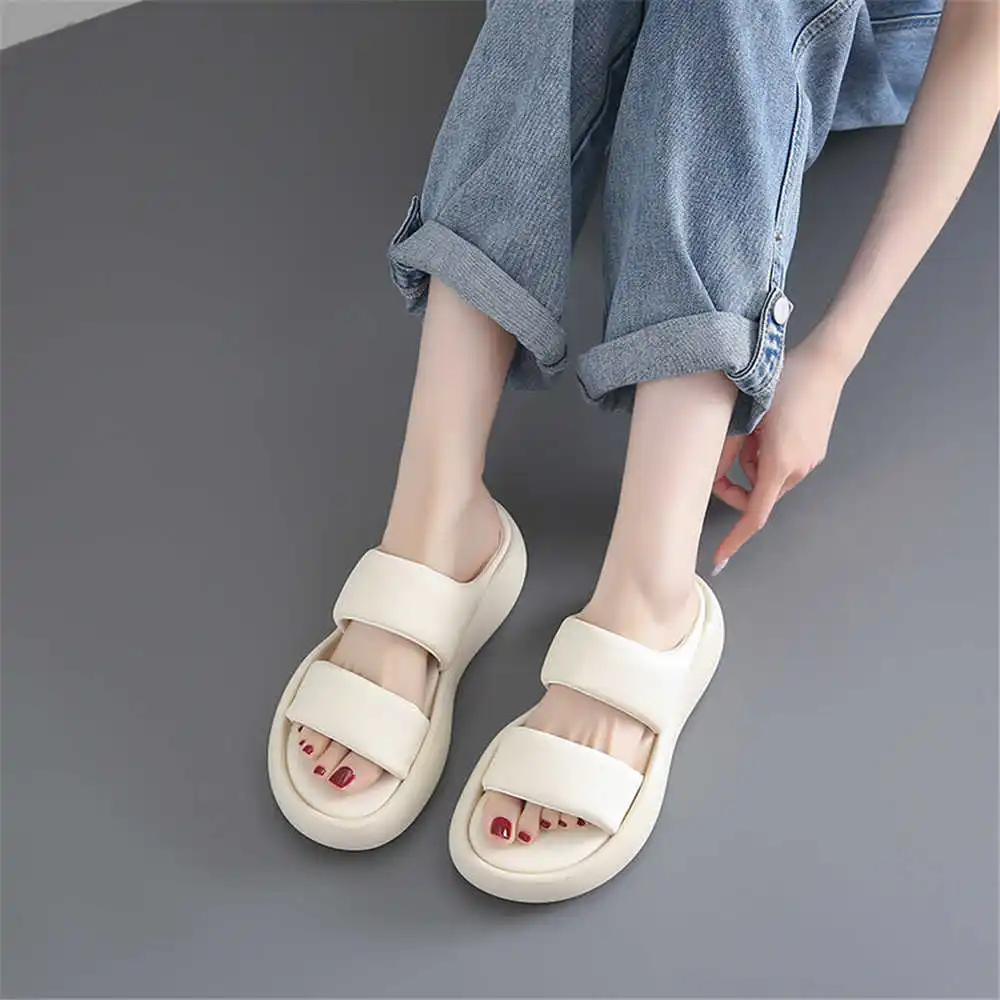 Size 39 Strips Summer Shoes Sa - đánh giá và giá Aquatic Sport Center